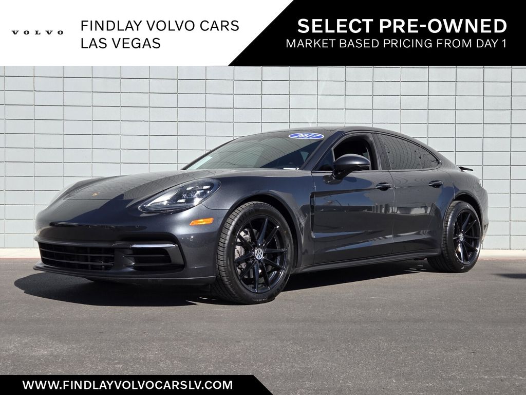 2017 Porsche Panamera Base