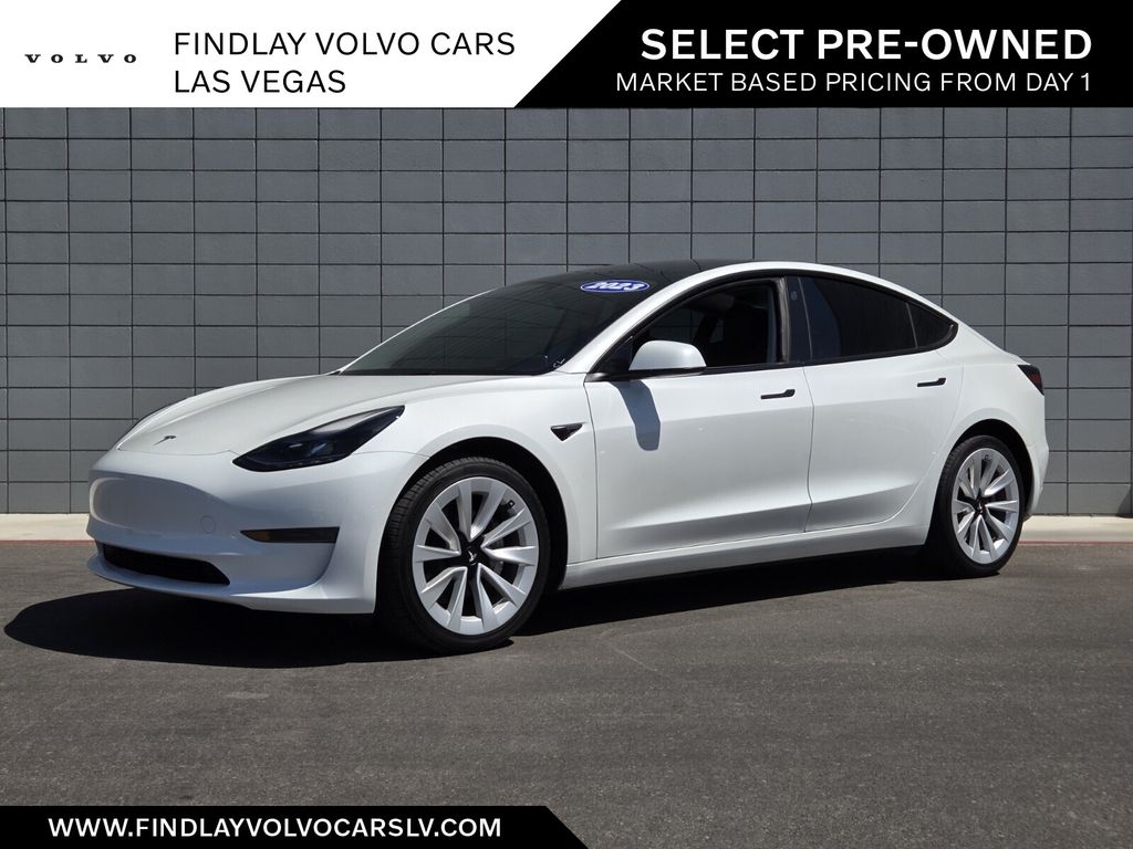 2023 Tesla Model 3 -'s photo