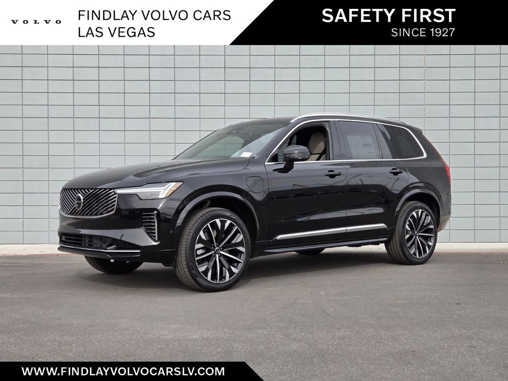 2026 Volvo XC90 plug-in hybrid SUV 