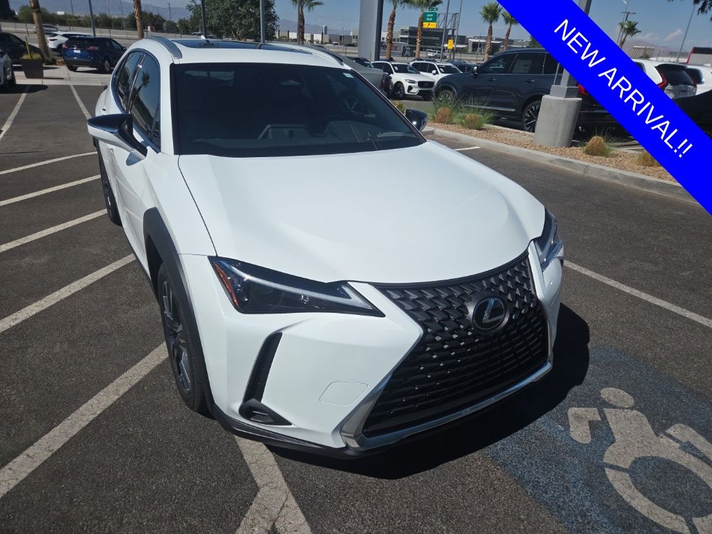 2026 Lexus UX 300h 300h's photo