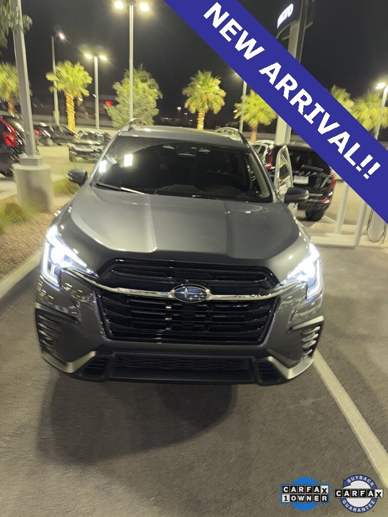 2023 Subaru Ascent Limited photo 2