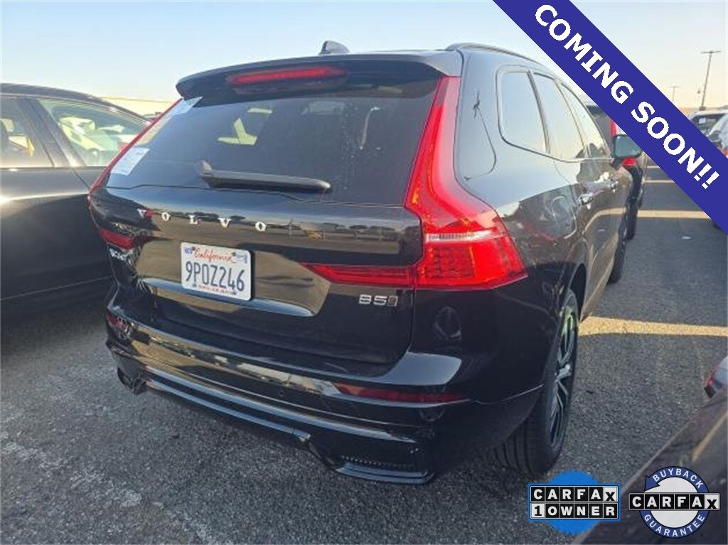 2025 Volvo XC60 B5 Plus photo 2