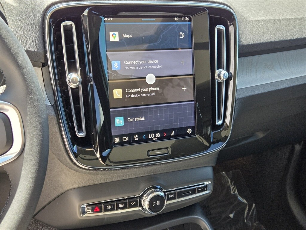 2025 Volvo XC40 Ultra - Photo 24