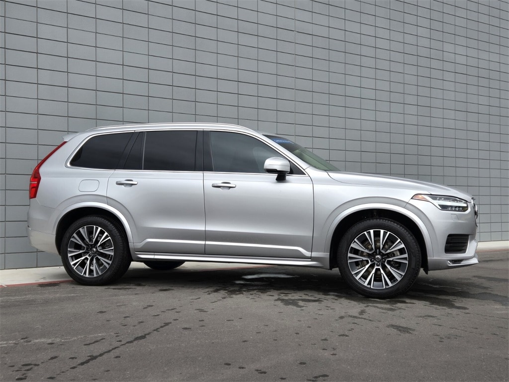 Certified 2022 Volvo XC90 T6 AWD Momentum 7 Seater SUV