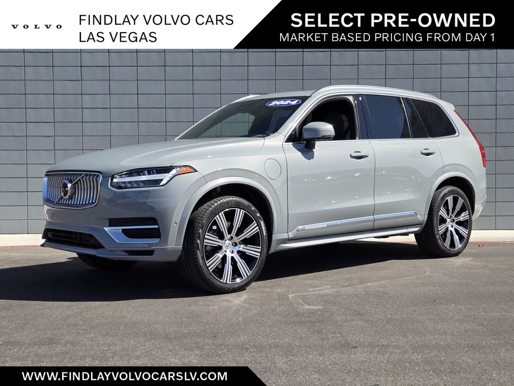 2024 Volvo XC90 T8 Recharge Ultimate Bright Theme 4WD's photo