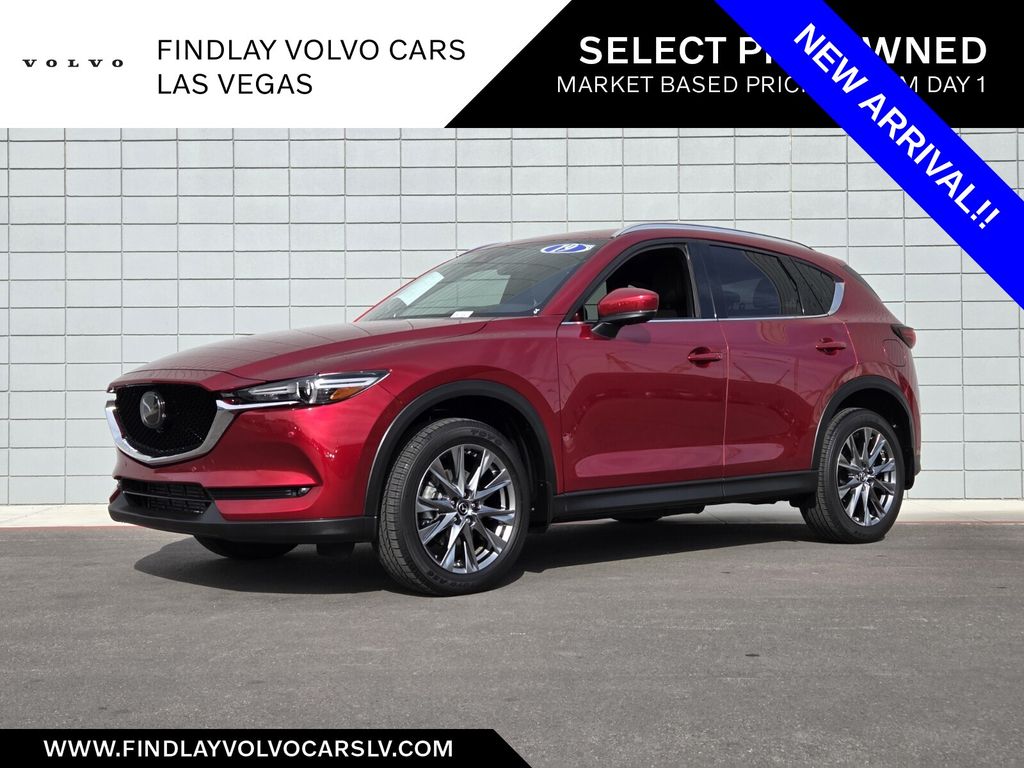 2019 Mazda CX-5 Signature's photo