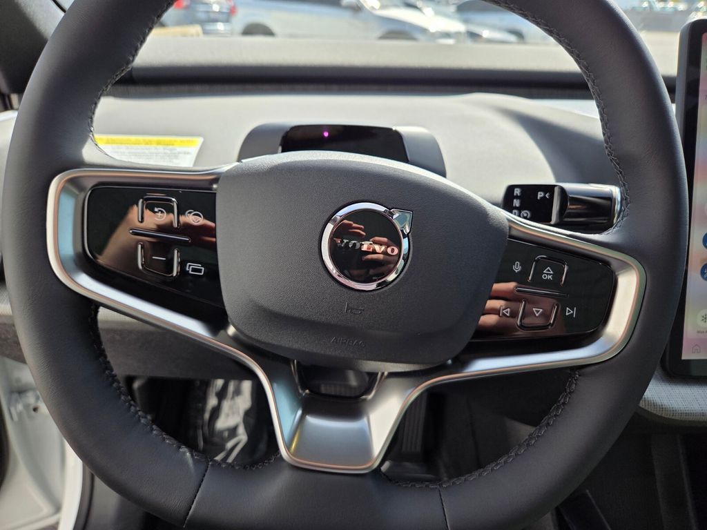 2026 Volvo EX30 Ultra - Photo 22