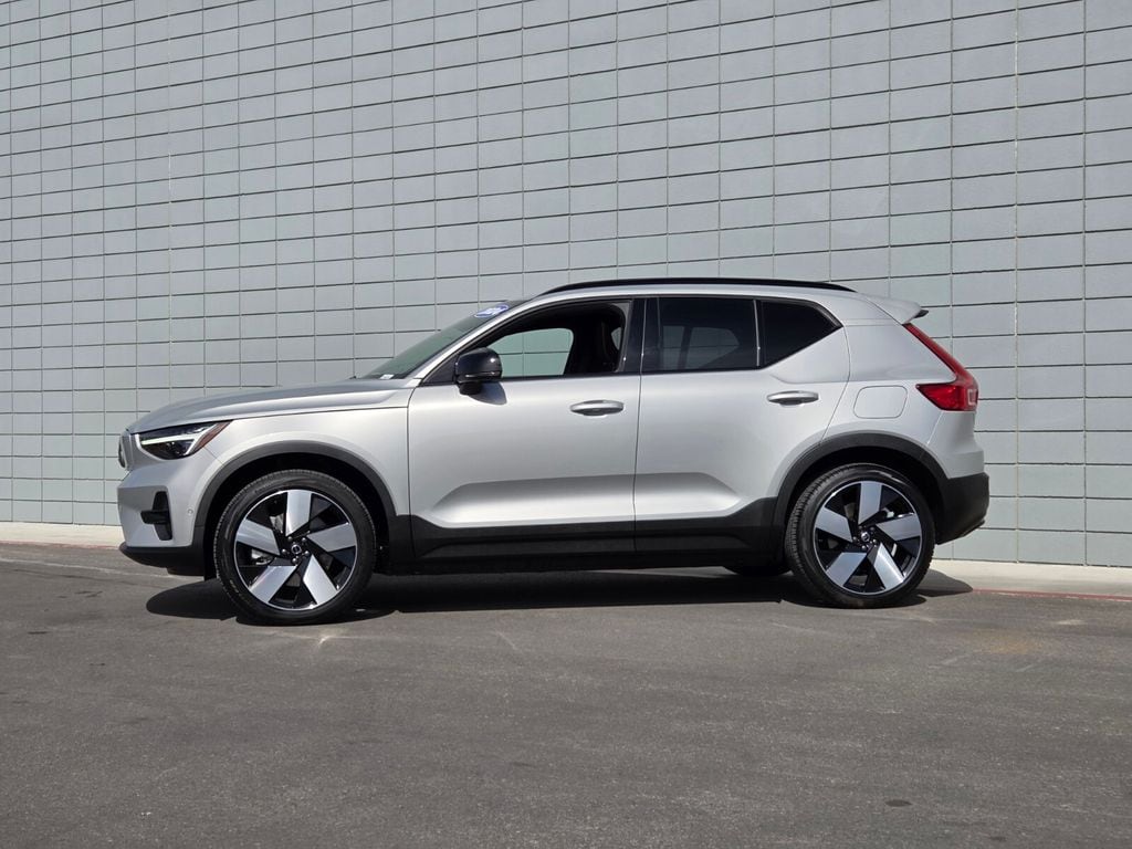 Used 2024 Volvo XC40 Plus with VIN YV4ER3XLXR2245853 for sale in Las Vegas, NV