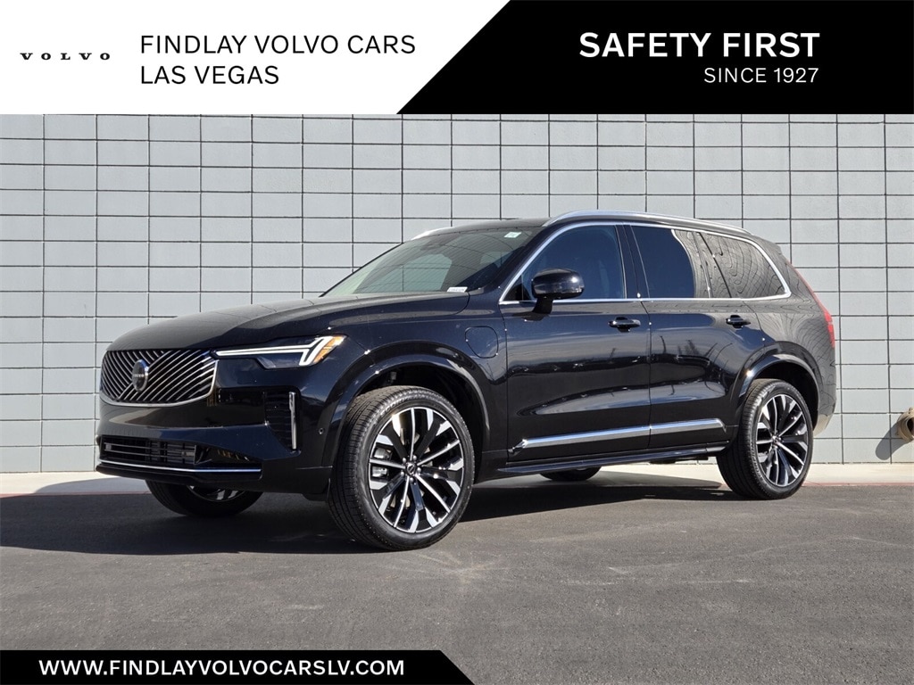 2025 Volvo XC90 plug-in hybrid SUV 