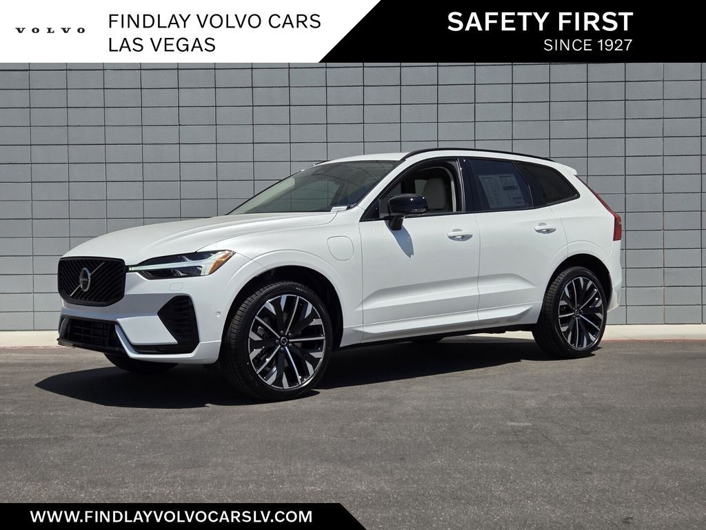 2026 Volvo XC60 T8 Ultra Dark AWD's photo