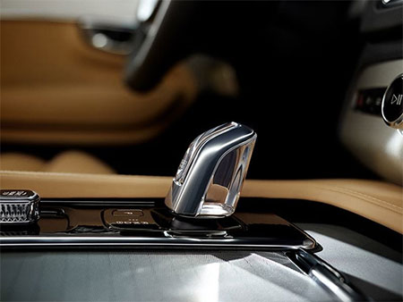 orrefors-xc90-Findlay-Volvo-Cars-Las-Vegas.jpg
