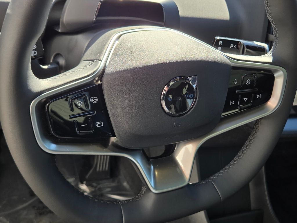 2026 Volvo EX30 Ultra - Photo 22
