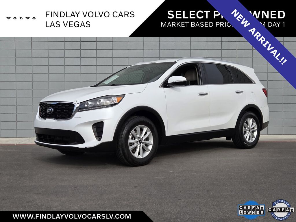 2019 Kia Sorento LX's photo