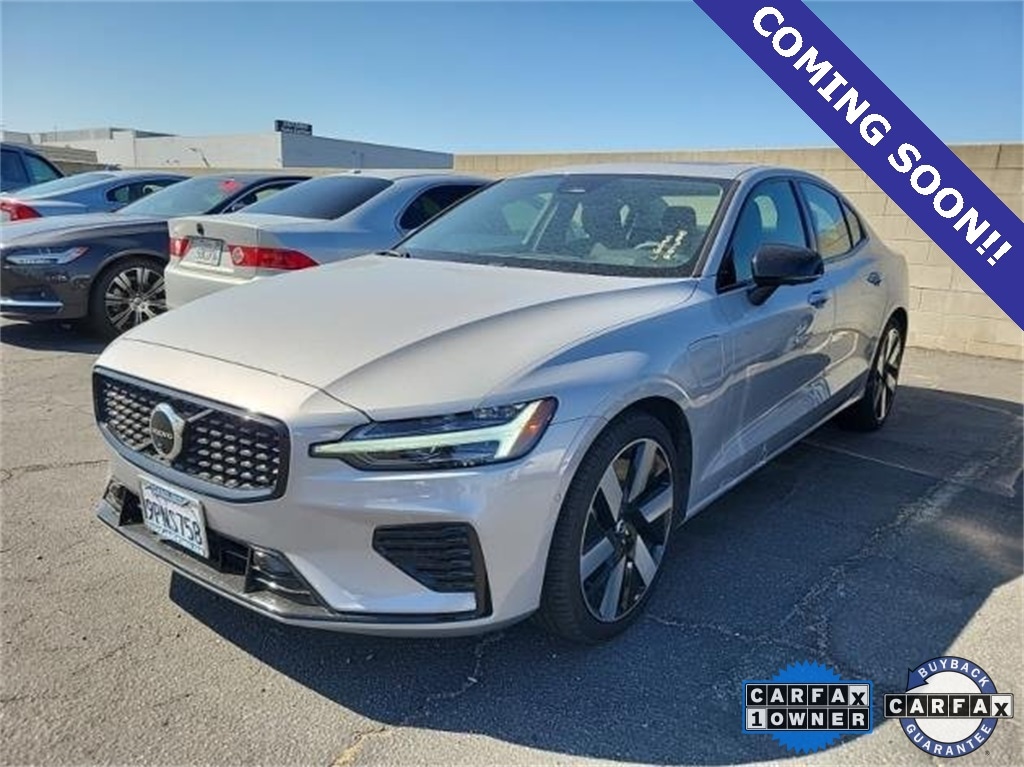 Certified 2024 Volvo S60 plug-in hybrid T8 Plus Dark Sedan