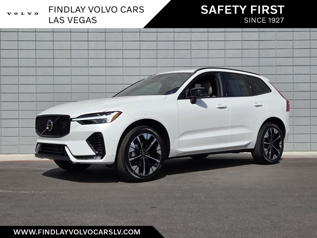 2026 Volvo XC60 B5 Plus Dark AWD's photo