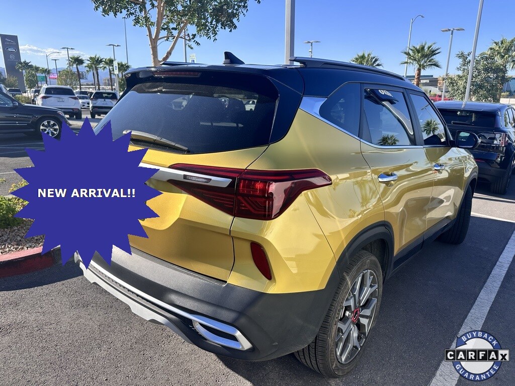 2022 Kia Seltos SX photo 3