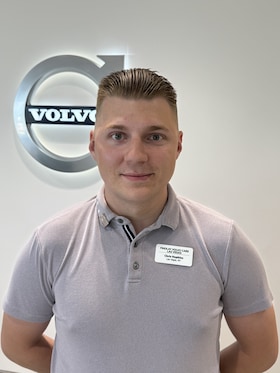 Staff member Chris Hopkins from ID_2dddf1