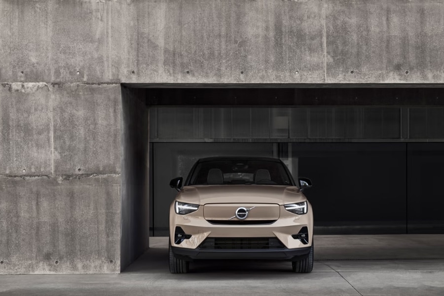 Volvo EX40 electric SUV