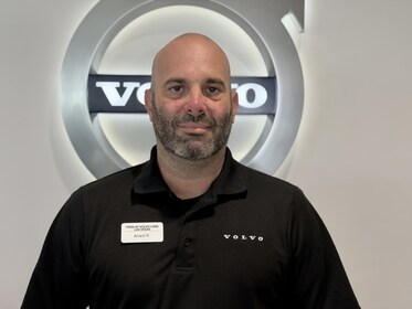 Staff member Anast Kiriakopoulos from ID_2dddf1