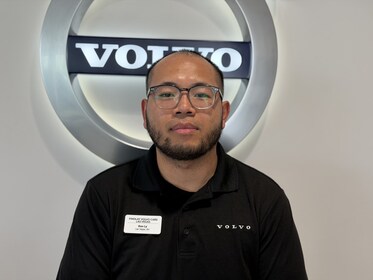 Staff member Kenny Ly from ID_e969f4