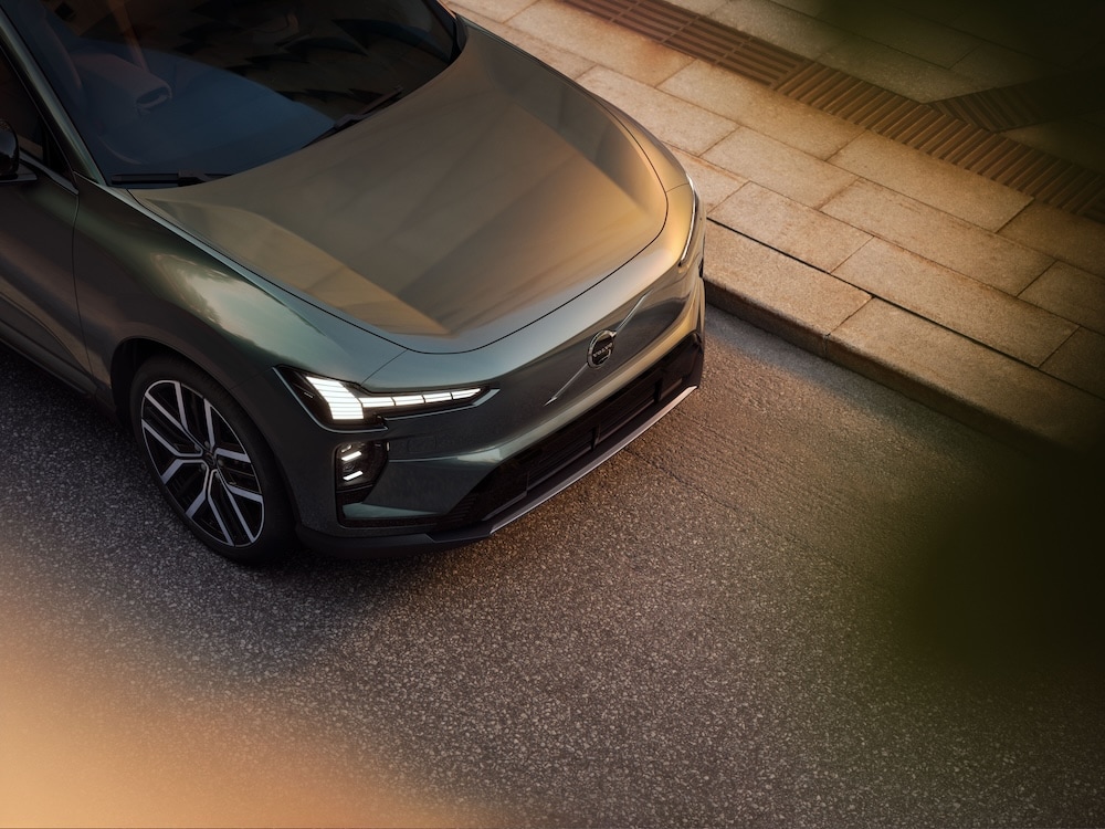 2027 Volvo EX60 exterior