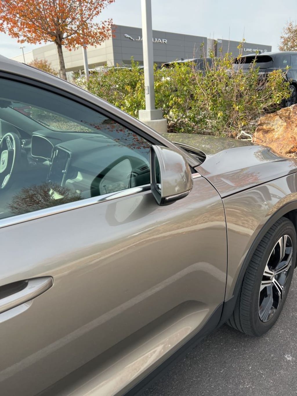 Certified 2022 Volvo XC40 T5 AWD Inscription SUV