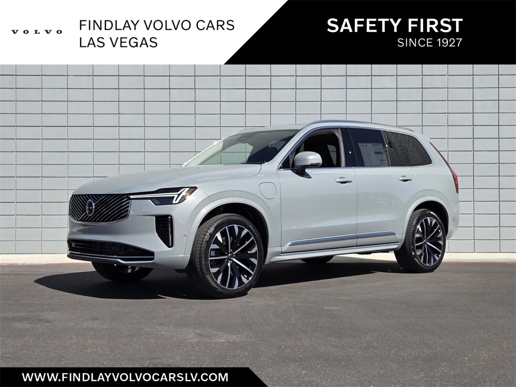 2026 Volvo XC90 Plus's photo