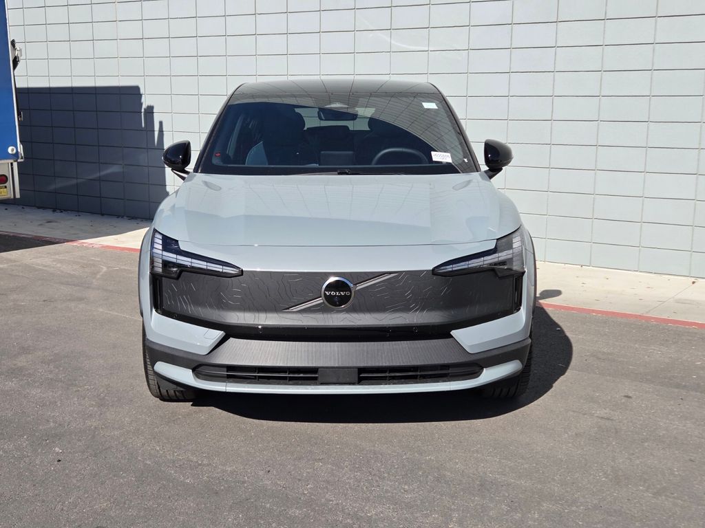 2026 Volvo EX30 Ultra - Photo 5