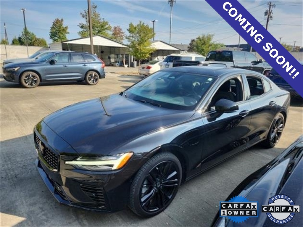 Certified 2024 Volvo S60 plug-in hybrid T8 Plus Black Edition Sedan