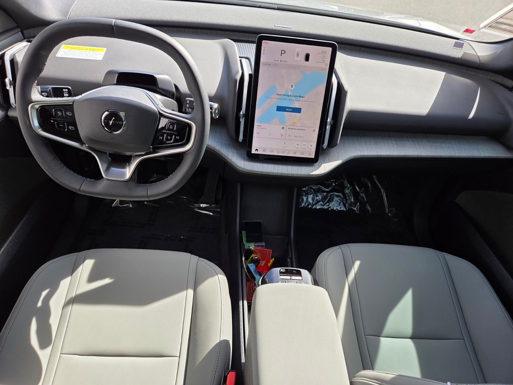 2026 Volvo EX30 Ultra - Photo 14