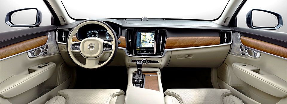 s90dash-Findlay-Volvo-Cars-Las-Vegas.jpg