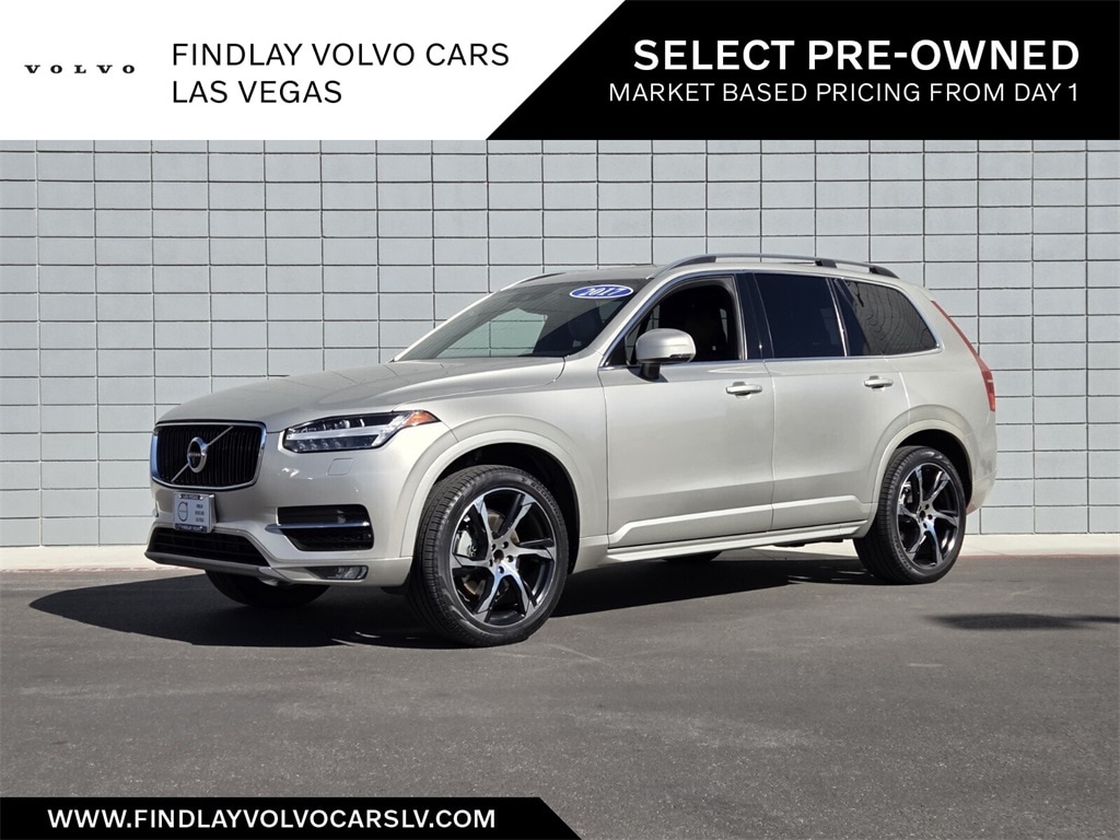 2017 Volvo XC90 Momentum