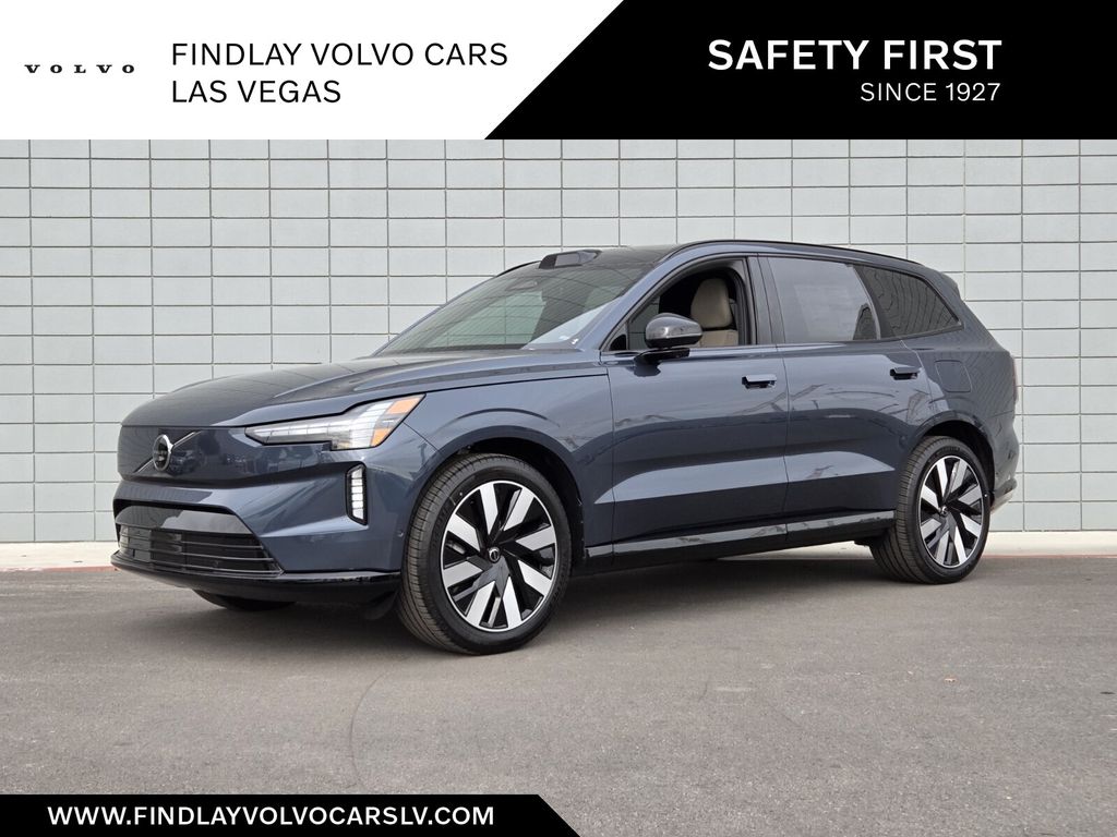 2025 Volvo EX90 Ultra's photo
