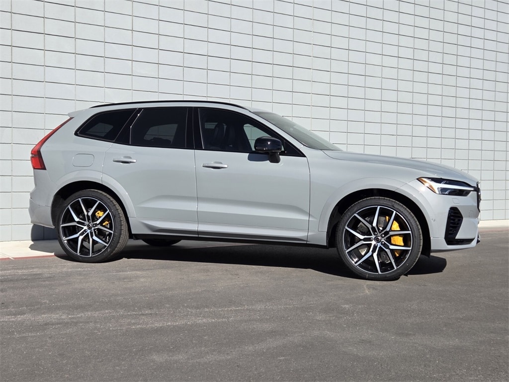 New 2026 Volvo XC60 plug-in hybrid T8 Polestar Engineered SUV