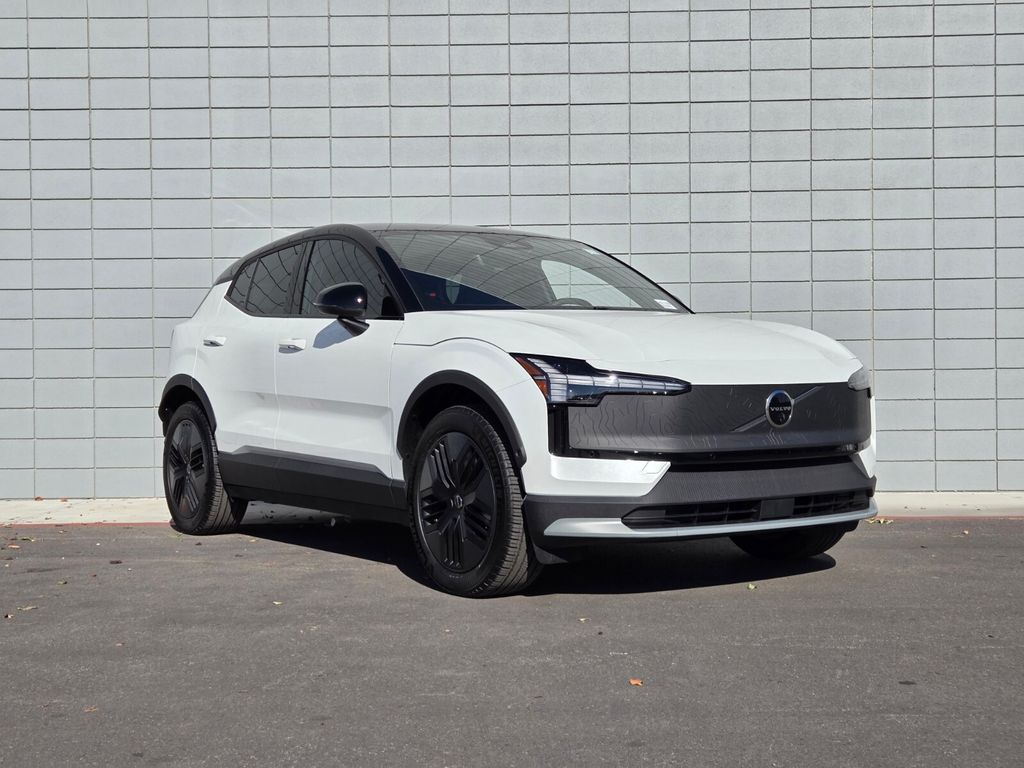 2026 Volvo EX30 Ultra - Photo 3
