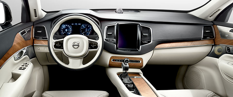 Volvo xc90-Dash-Findlay-Volvo-Cars-Las-Vegas.jpg