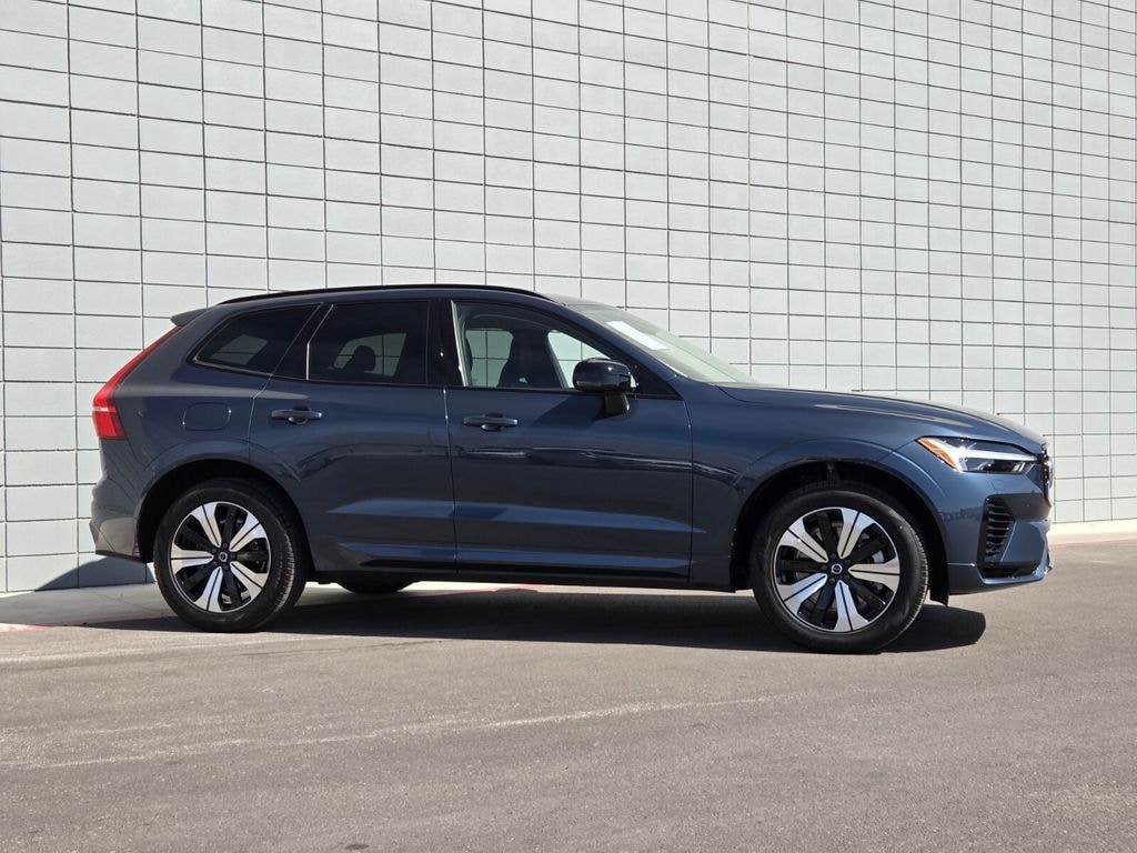 Used 2024 Volvo XC60 plug-in hybrid T8 Core Dark SUV