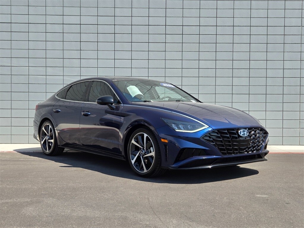 2022 Hyundai Sonata SEL Plus photo 3