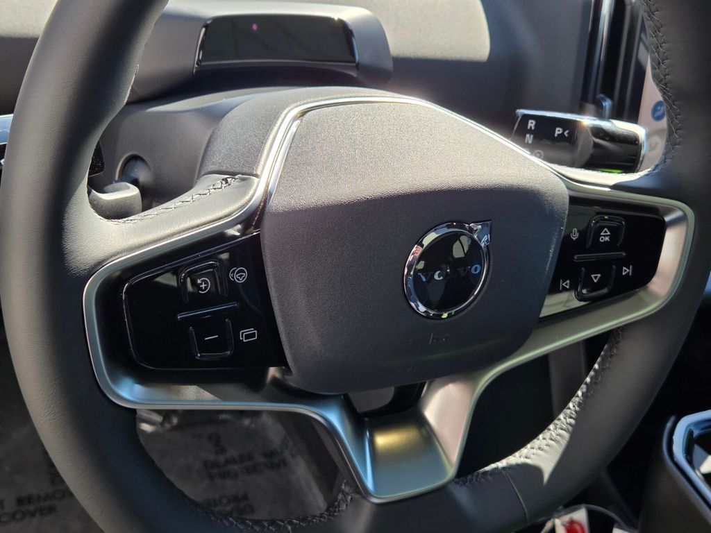 2026 Volvo EX30 Ultra - Photo 22
