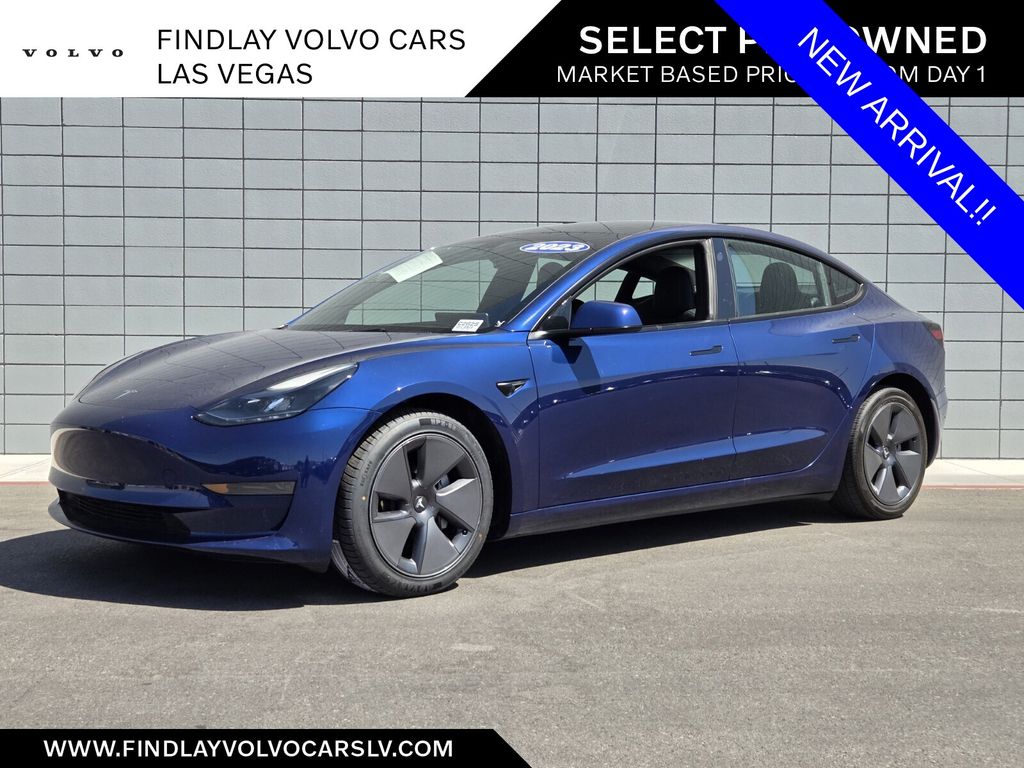 2023 Tesla Model 3 -'s photo