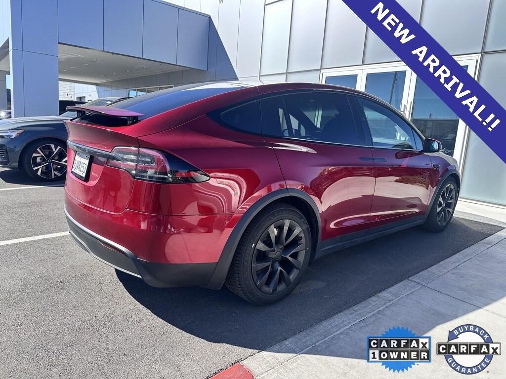 2023 Tesla Model X Standard Range photo 4