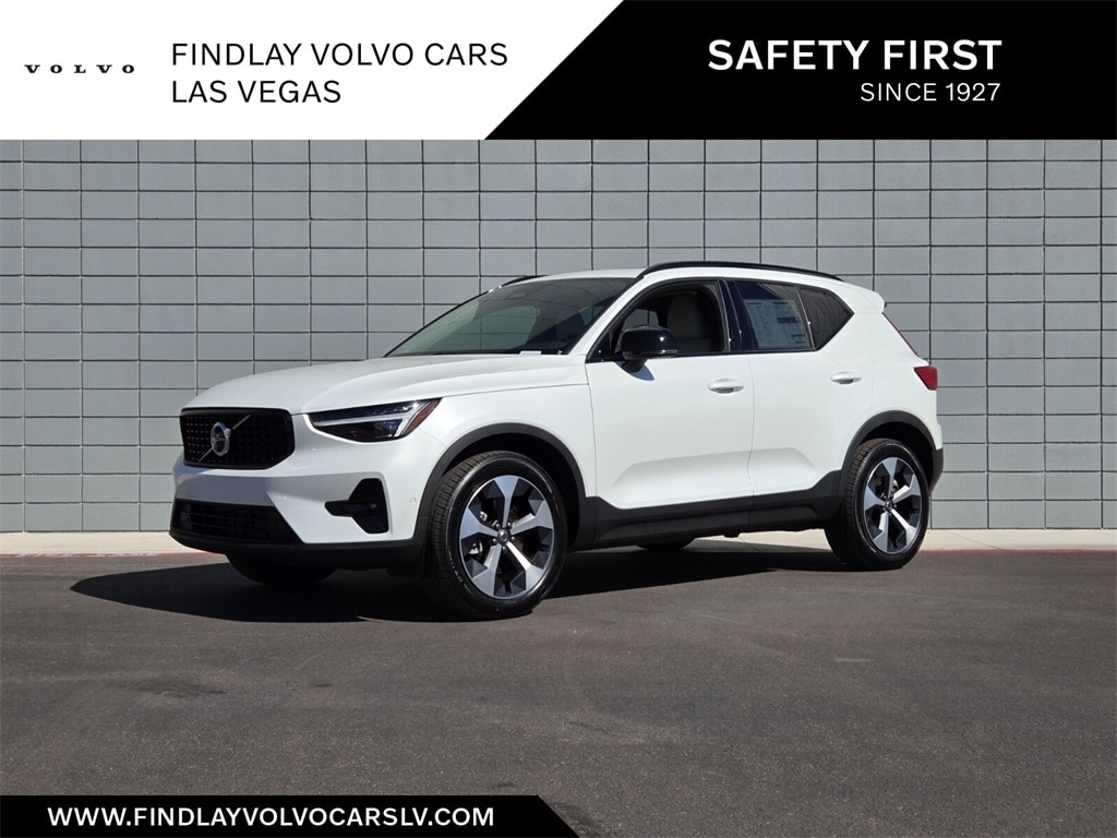 New 2026 Volvo XC40 B5 Plus SUV