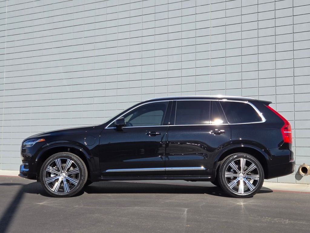 New 2025 Volvo XC90 plug-in hybrid T8 Plus 6-Seater SUV