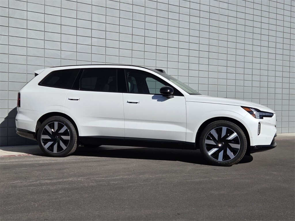 New 2025 Volvo EX90 Twin Motor Performance Ultra 7-Seater SUV