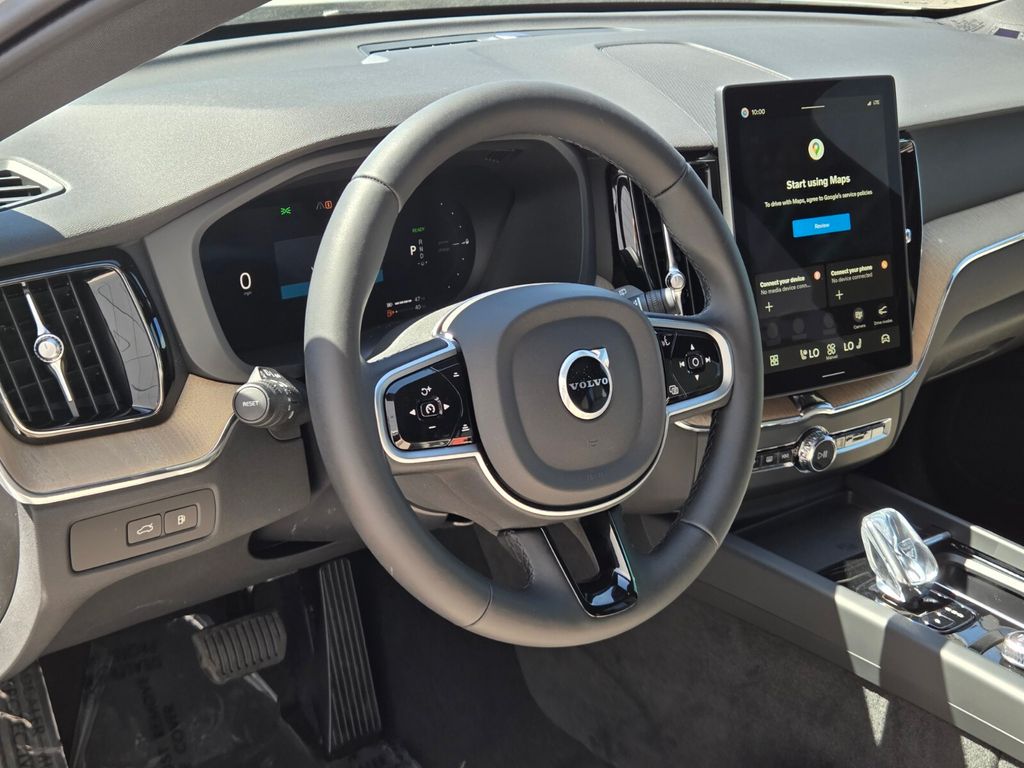 2026 Volvo XC60 Plus - Photo 25