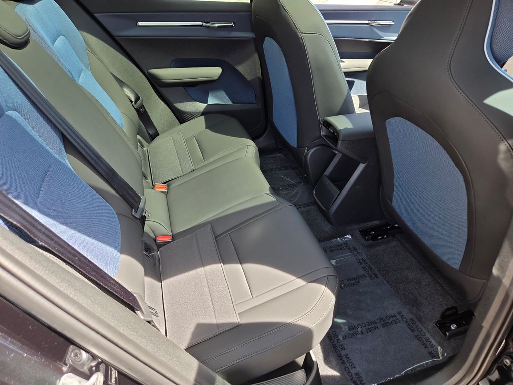 2026 Volvo EX30 Ultra - Photo 21