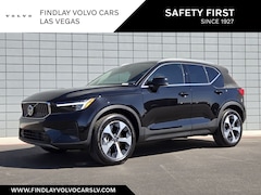2025 Volvo XC40 B5 Core Bright Theme AWD SUV