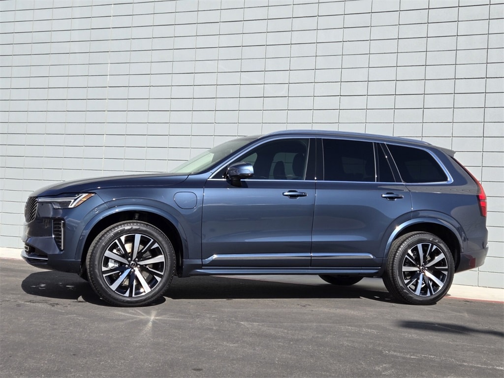 New 2025 Volvo XC90 plug-in hybrid T8 (2025.5) Core 7-Seater SUV