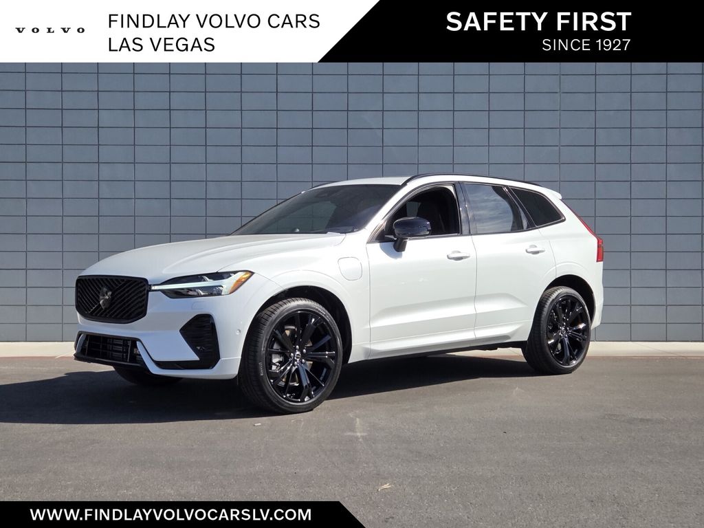 2026 Volvo XC60 T8 Ultra Black Edition Theme AWD's photo