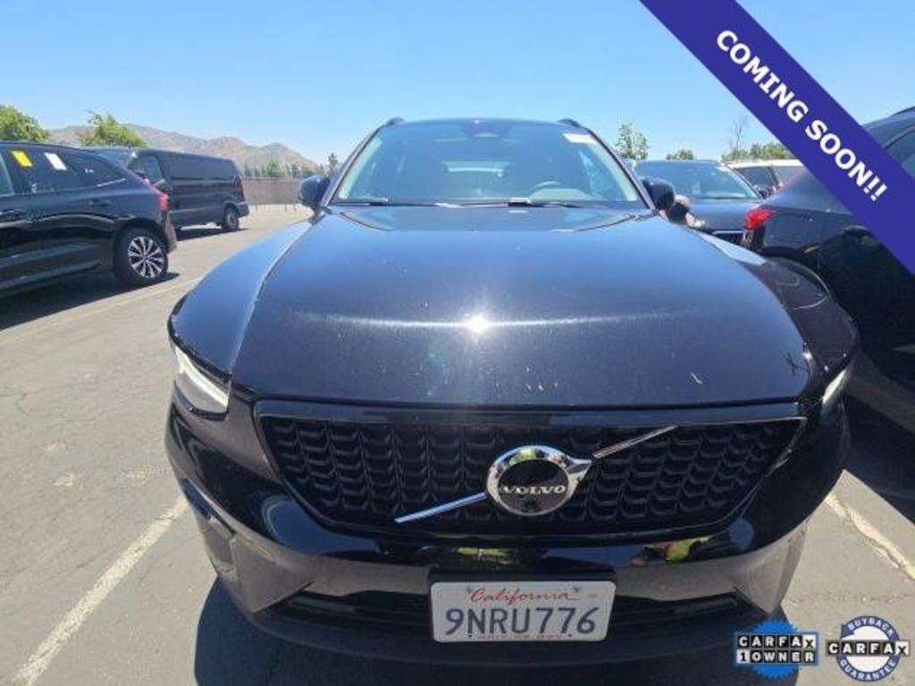 Certified 2025 Volvo XC40 B5 Plus Dark Theme SUV